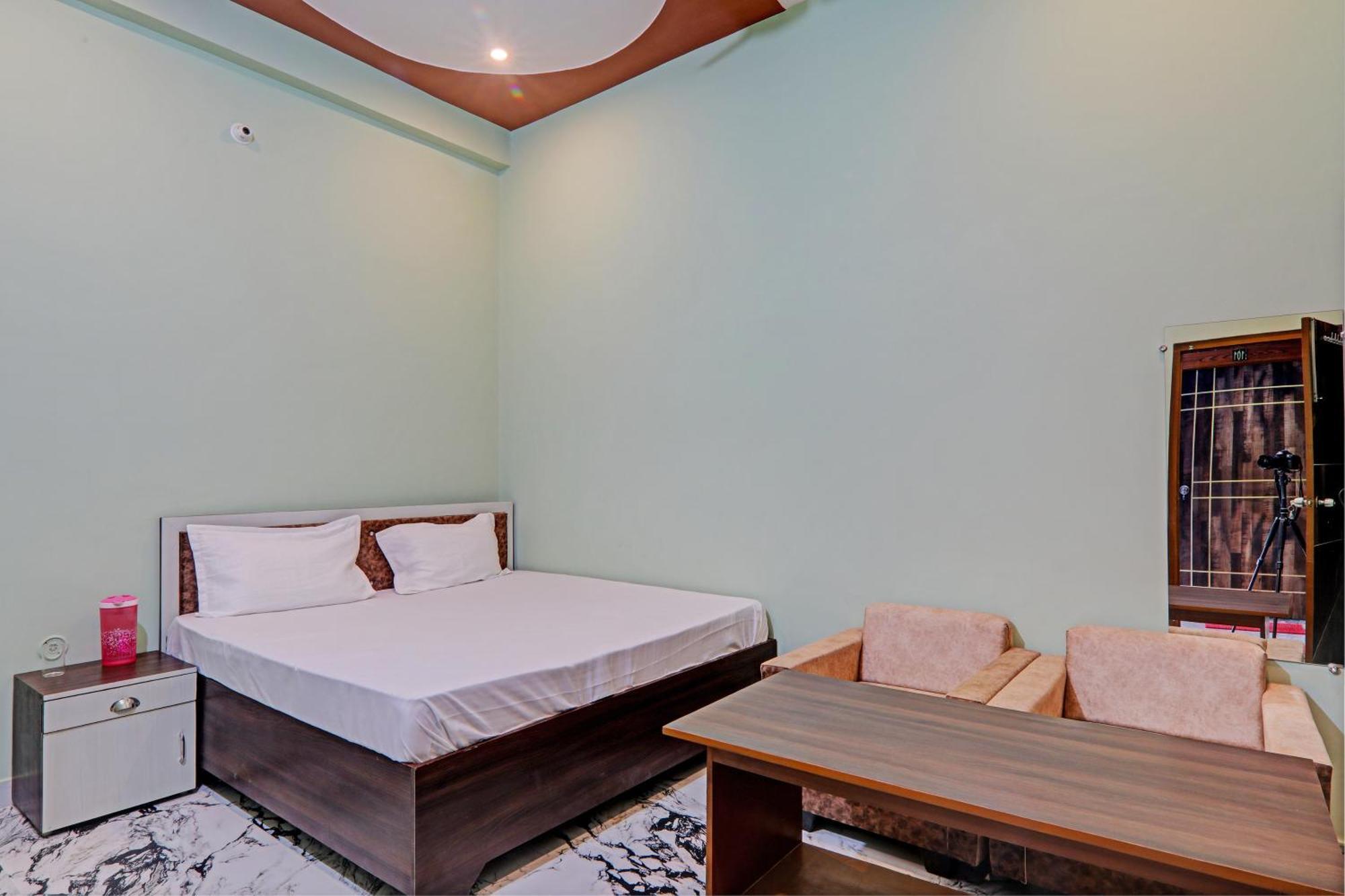 Oyo Green Valley Guest House Sultānpur Dış mekan fotoğraf